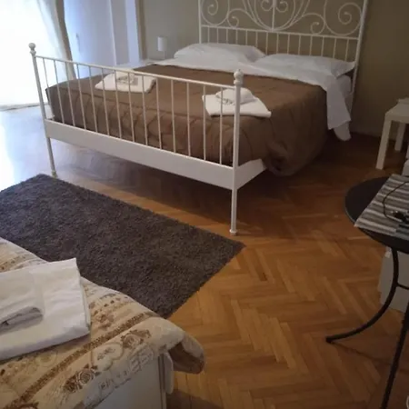 Myroom Centerstation Vendégház Bologna